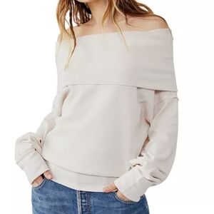 ❤️NWT- Free People Hazy Heart Top Large